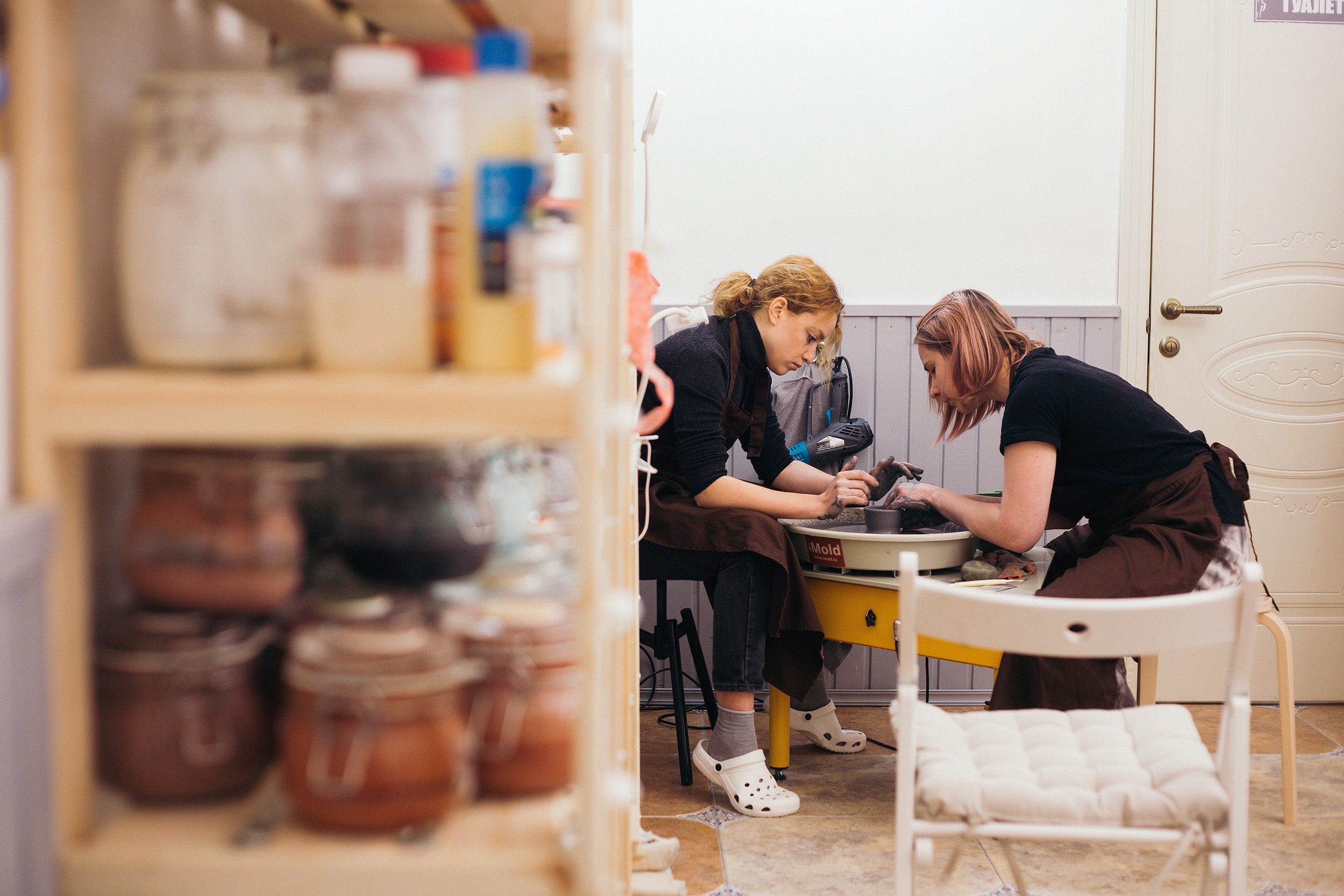 Мастер-класс за гончарным кругом