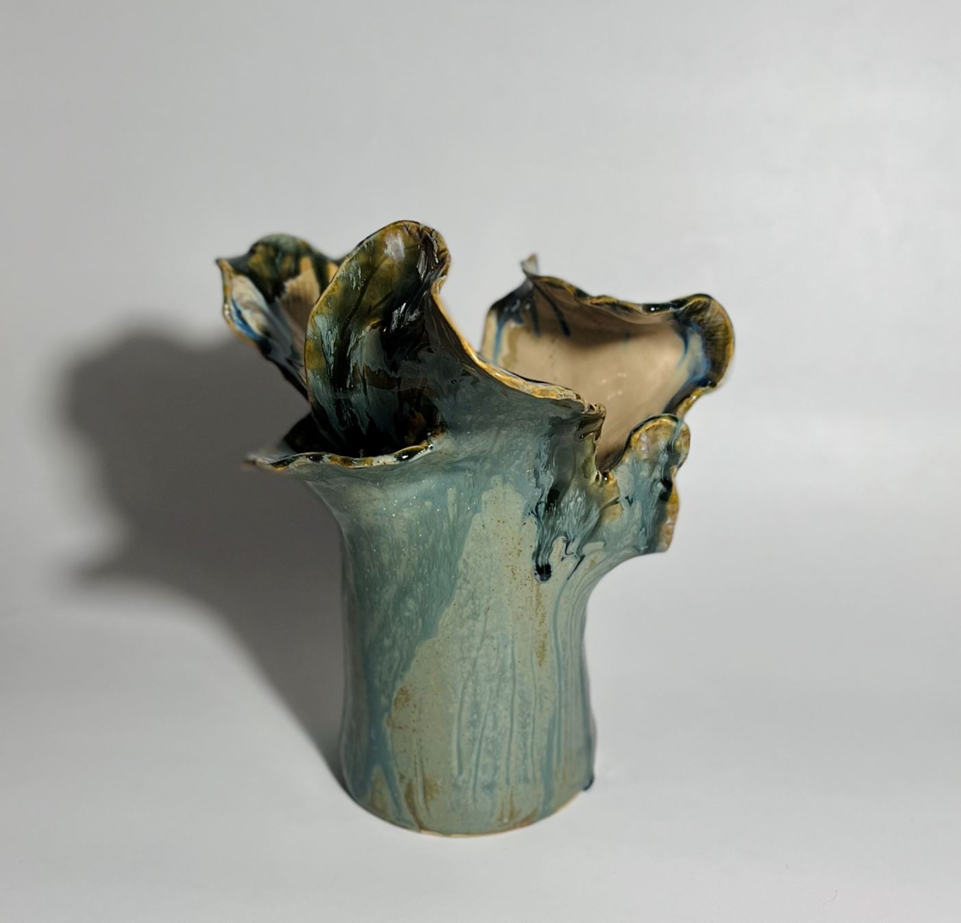 Гончарный мастер-класс "Вазы и арт-объекты"