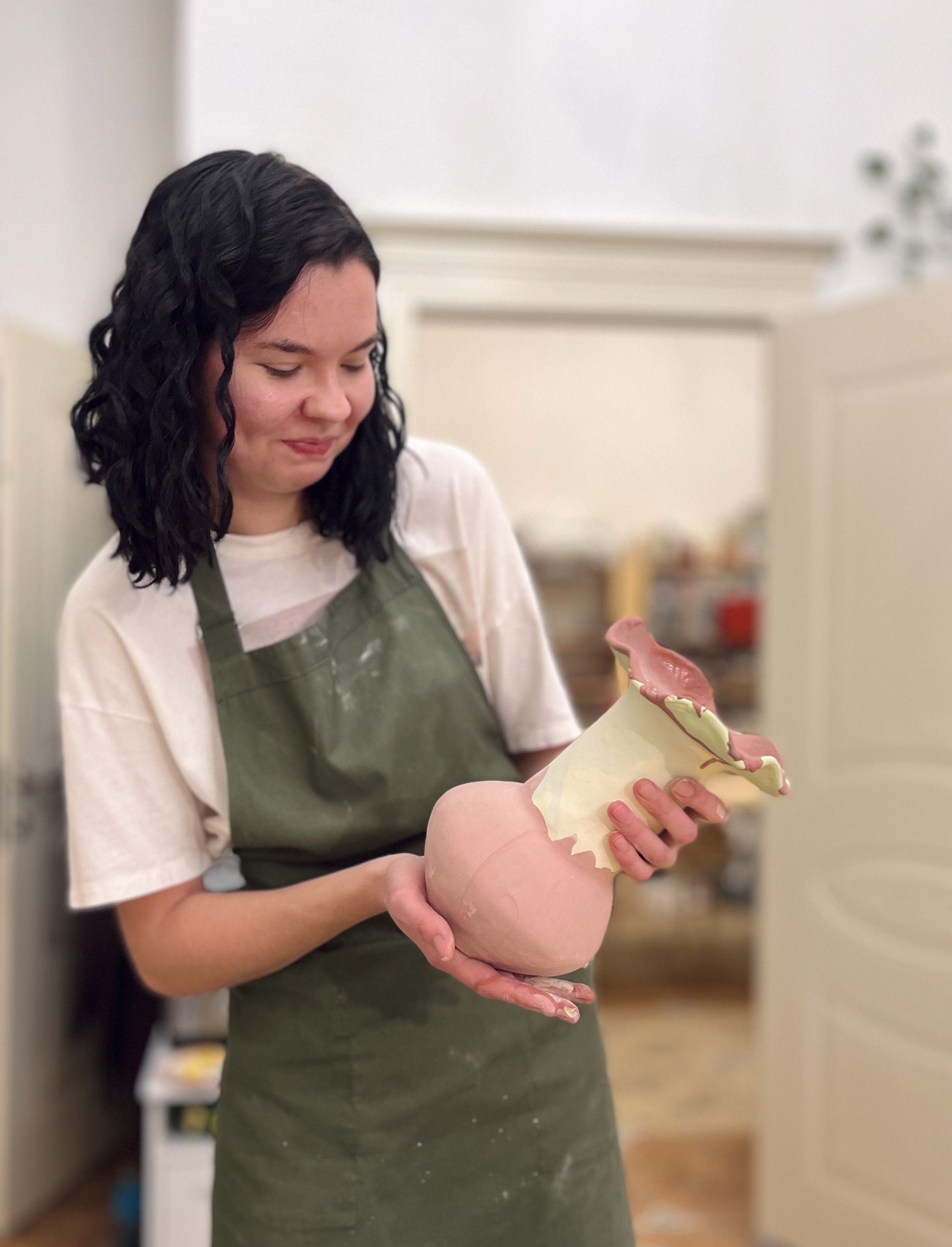 Гончарный мастер-класс "Вазы и арт-объекты"