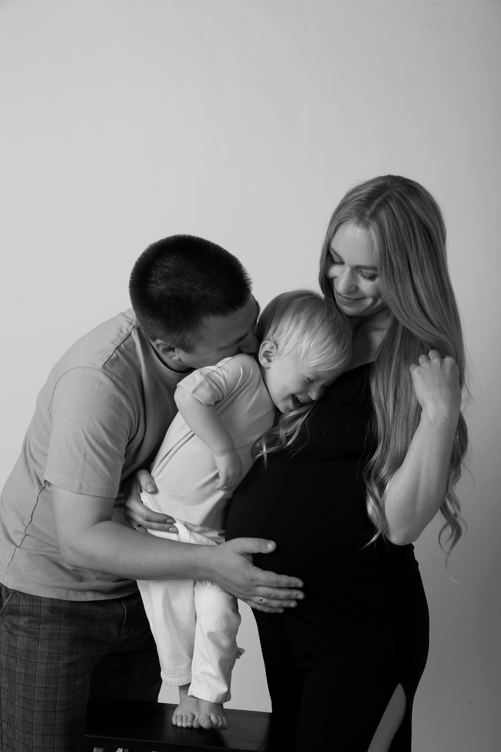 Семейная фотосессия в студии