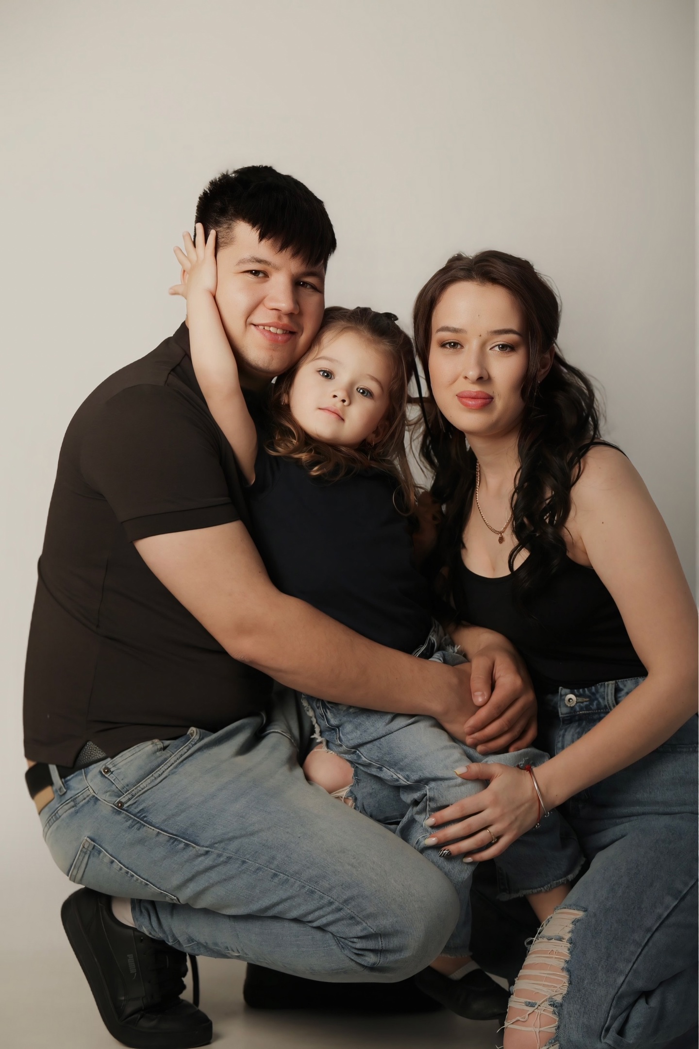 Семейная фотосессия в студии