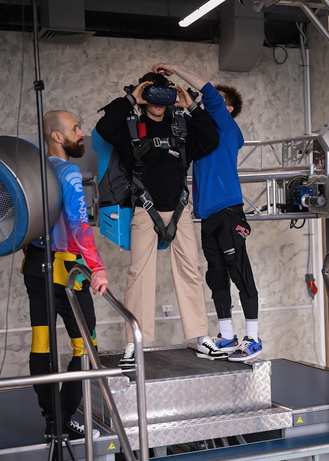 Виртуальный прыжок с парашютом