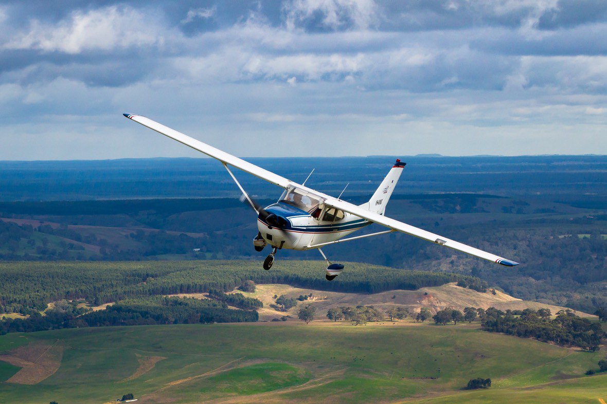 Учебный полет на самолёте Cessna-172