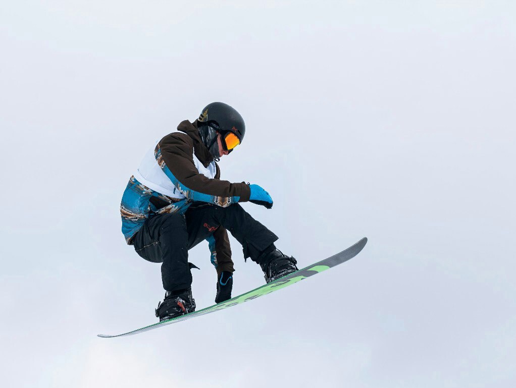 Индивидуальное занятие с тренером по катанию на сноуборде