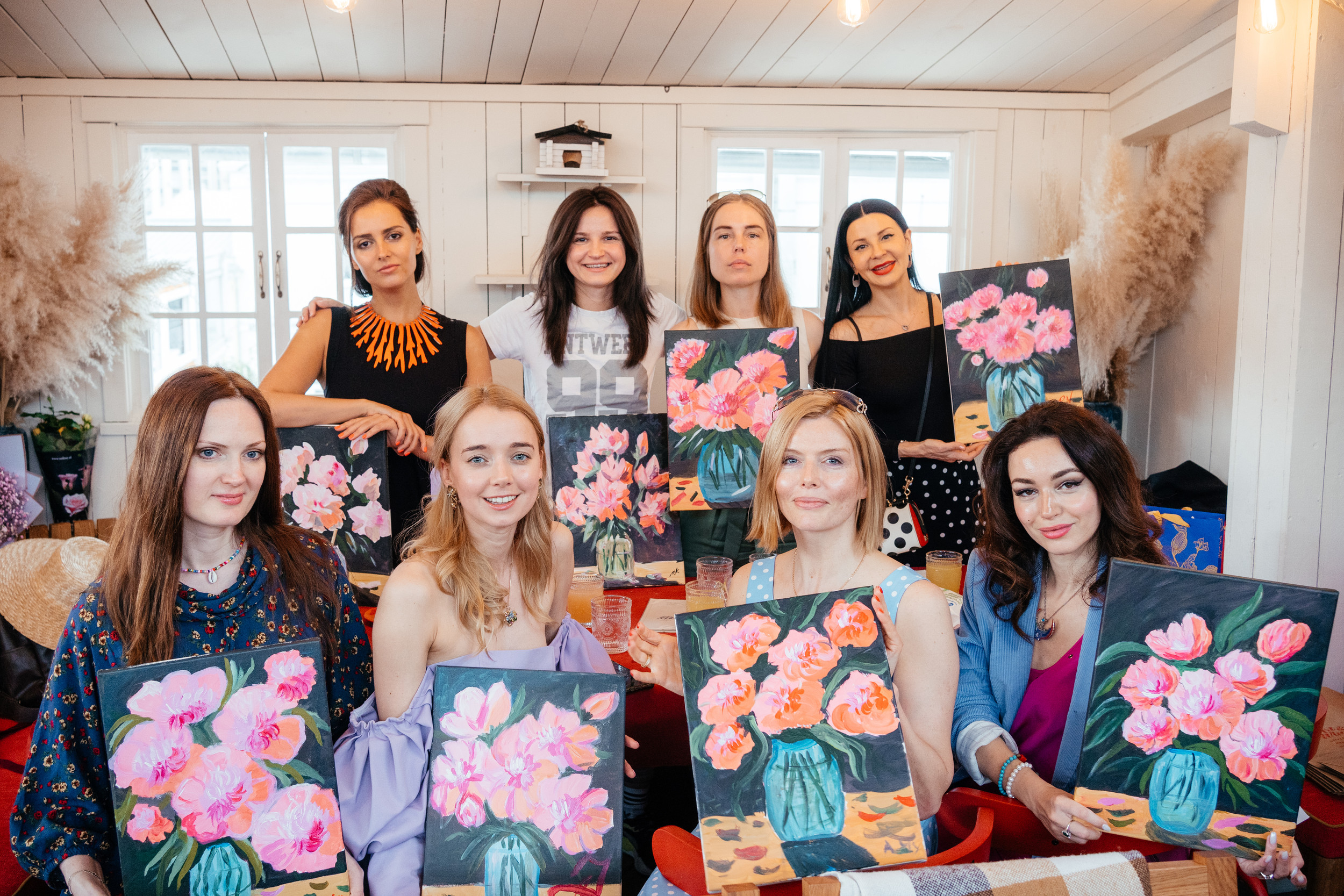 Арт-вечеринка: картина за бокалом вина