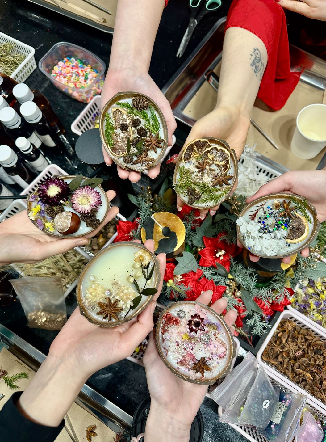 Мастер-класс для двоих: создание свечи в кокосе