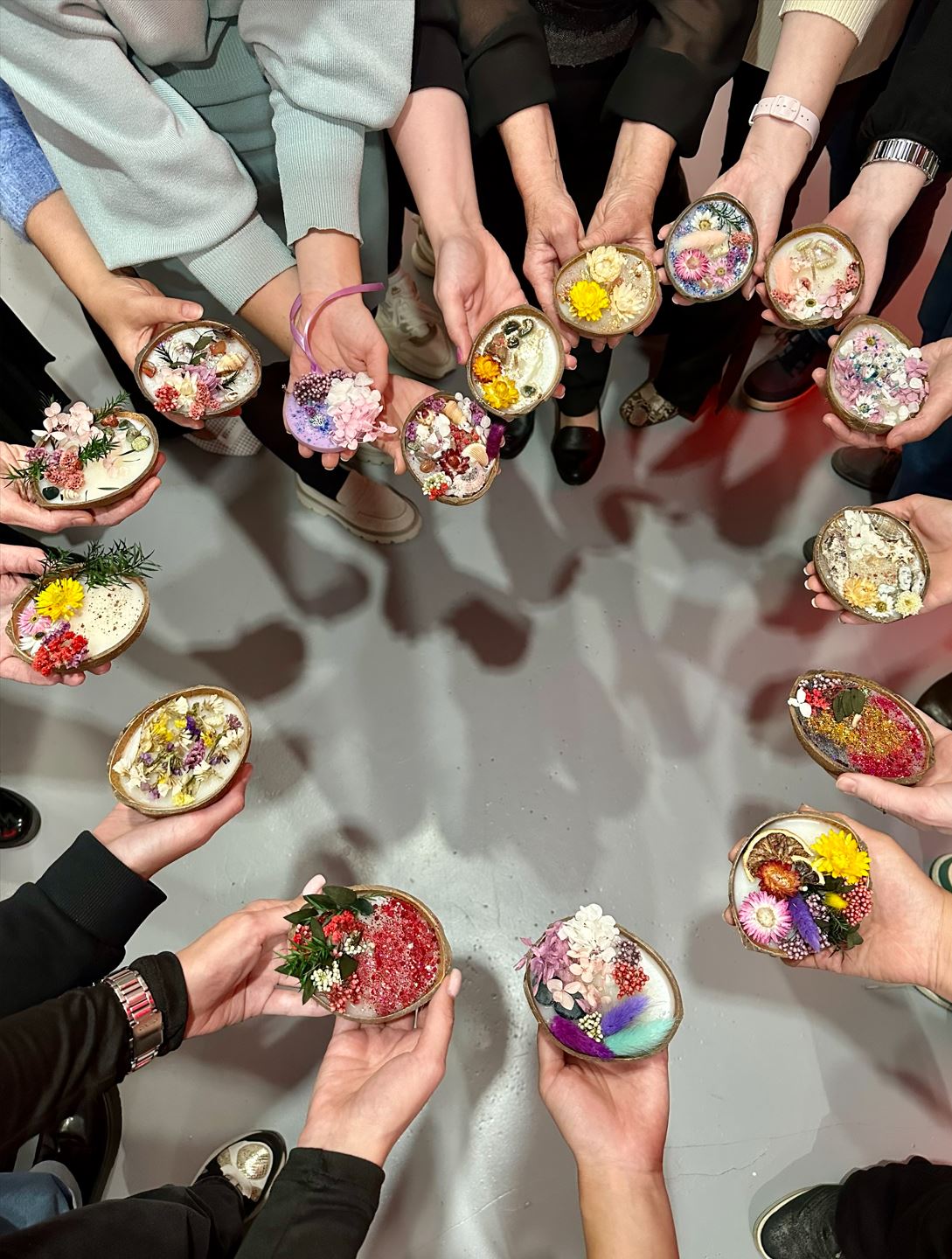 Мастер-класс для двоих: создание свечи в кокосе