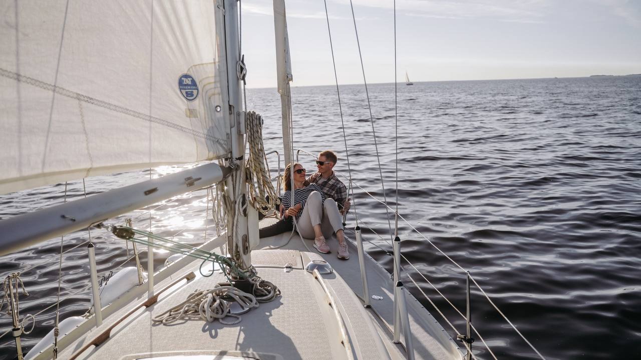 Прогулка под парусом для компании