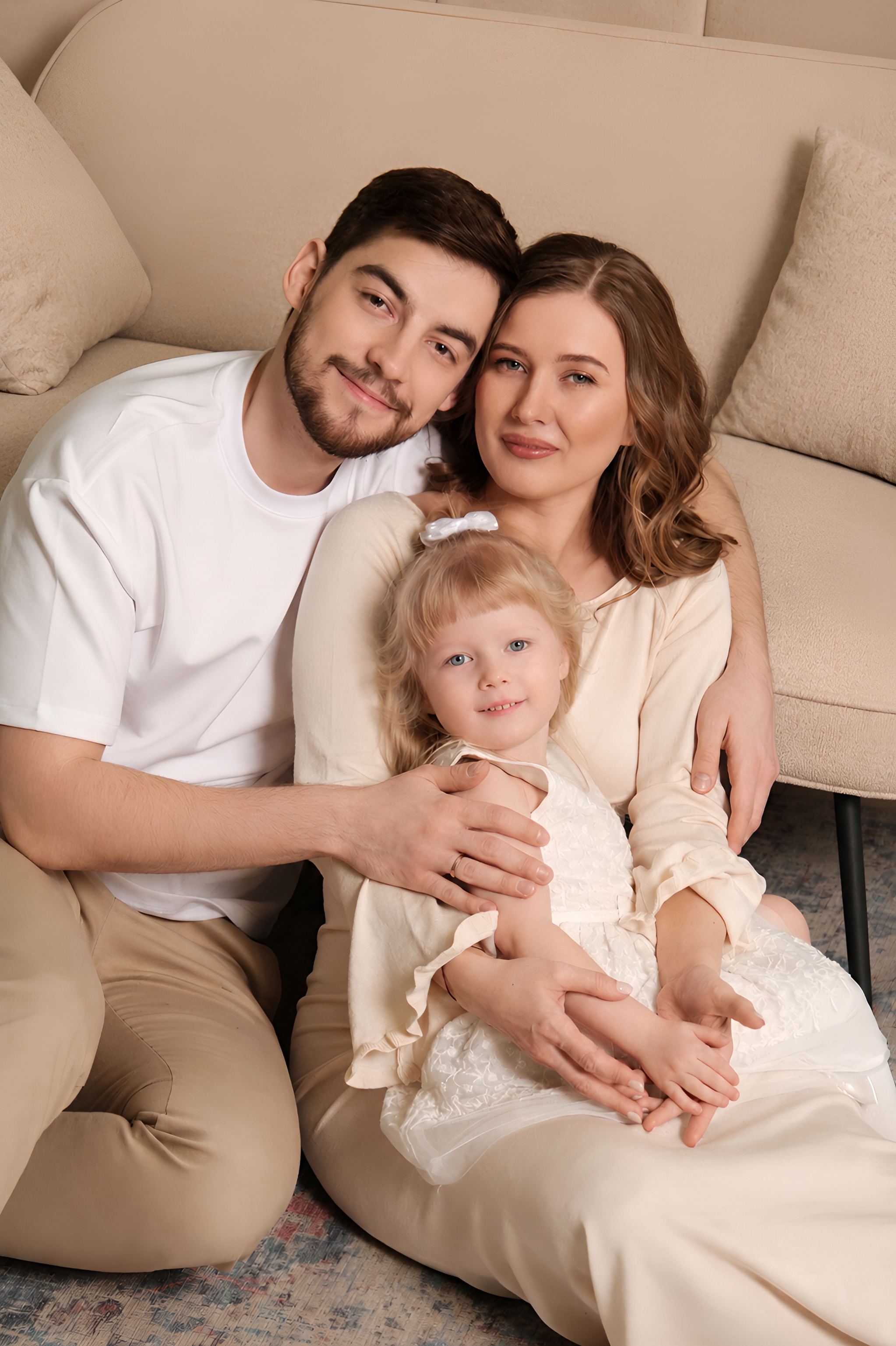 Студийная фотосессия для семьи